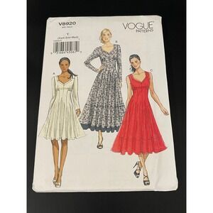 00236 -‎ Vogue Sewing Pattern V8920 Misses Dresses Petite Sleeves